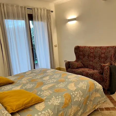 Holiday home La Casetta Tra Laguna E Mare Poetto *